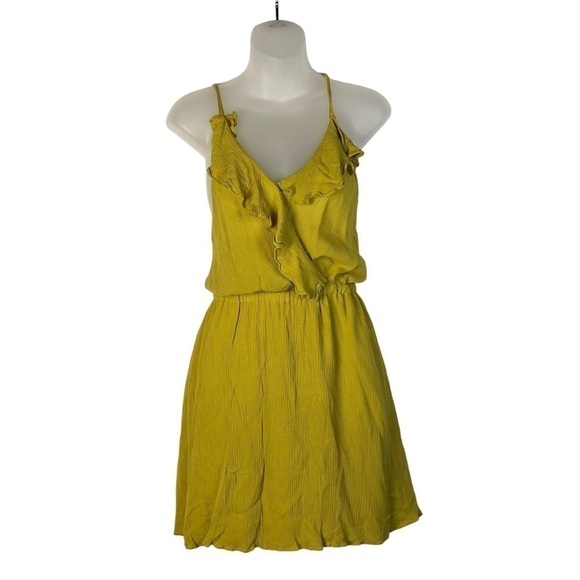 BCBGeneration Avocado Green Ruffle Neckline Mini Dress S - Picture 1 of 3
